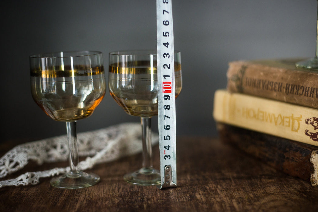 Vintage Gatsby Gold Rim Wine Glasses – Set of 3