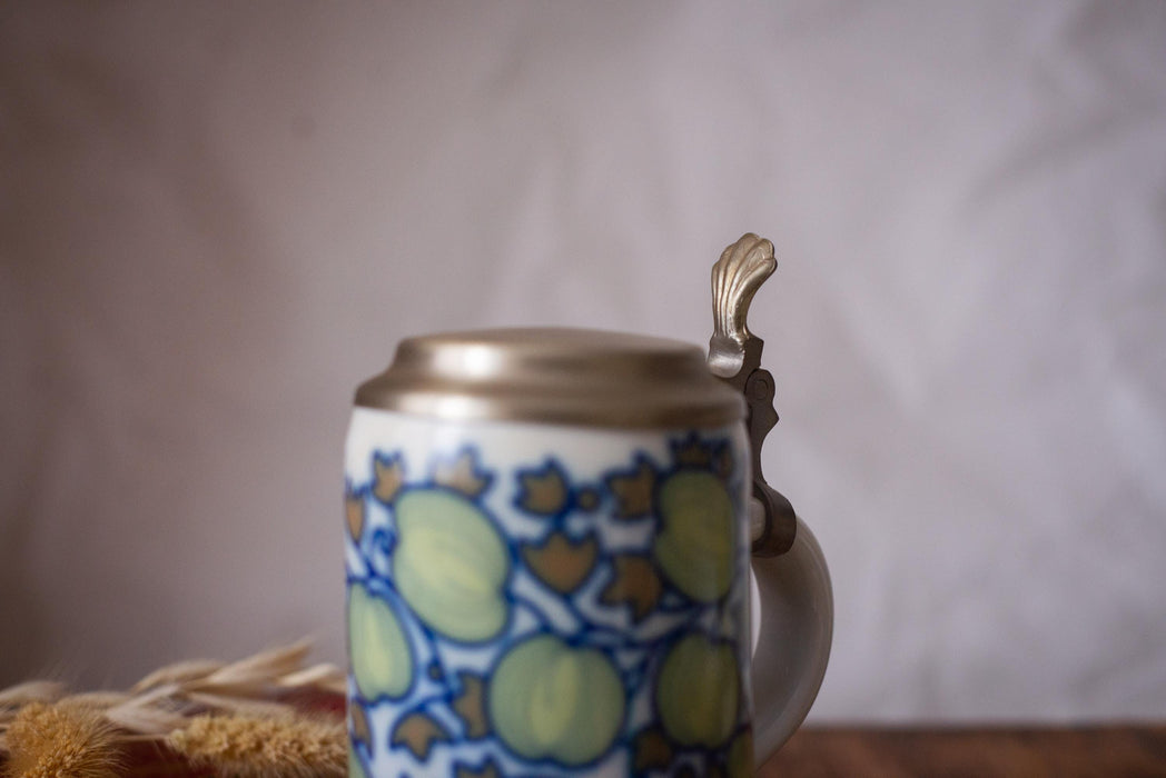 Vintage Bavarian Beer Stein Apple Pattern Ceramic Mug with Lid Germany