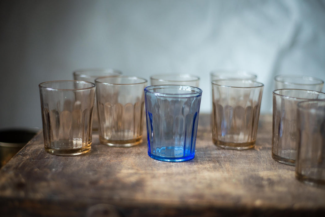 1970s Brown and Blue Shot Glasses – Vintage Sets