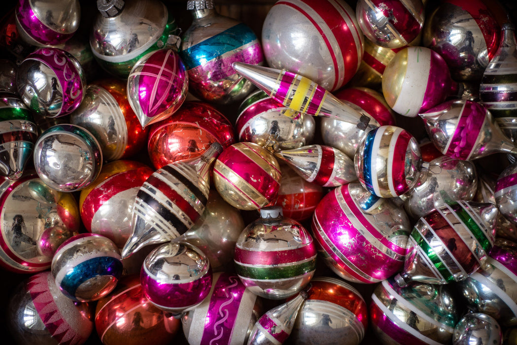6–24 Vintage Glass Christmas Ornaments – Striped Retro Baubles Random Set