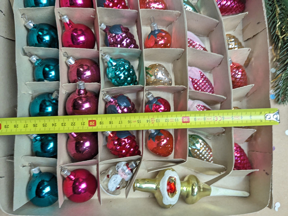 Vintage Christmas Ornaments - 33 Piece Ornament Set With Glass Baubles & Tree Topper