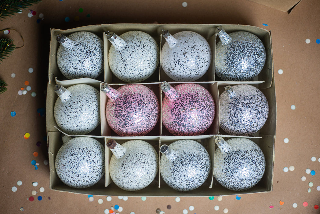 Vintage Christmas Ornaments – Set of 12 Frosted Glass Balls in Original Box