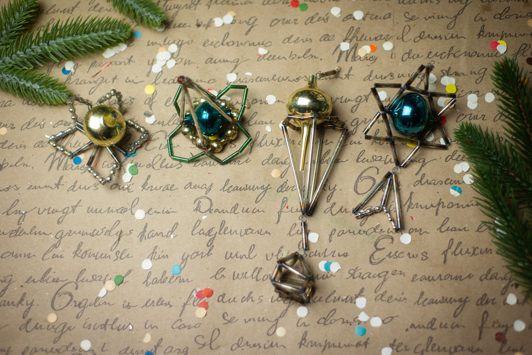 Vintage Sputnik Glass Ornaments – Set of 4