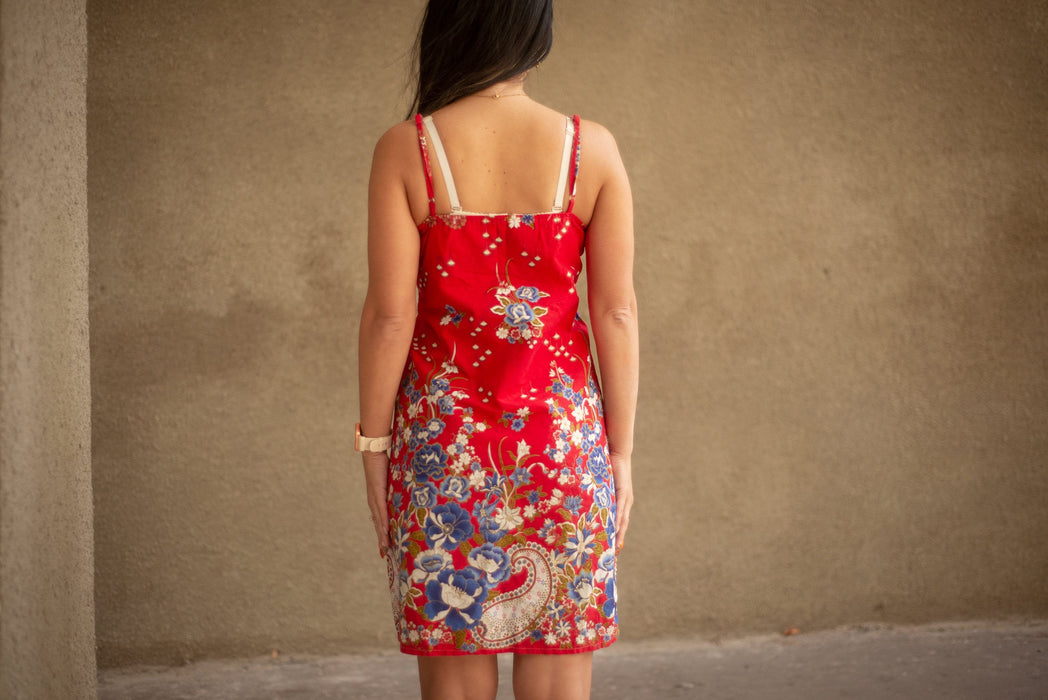 Vintage Floral Sundress - Adjustable Strap Sundress With Embroidered Cotton Details
