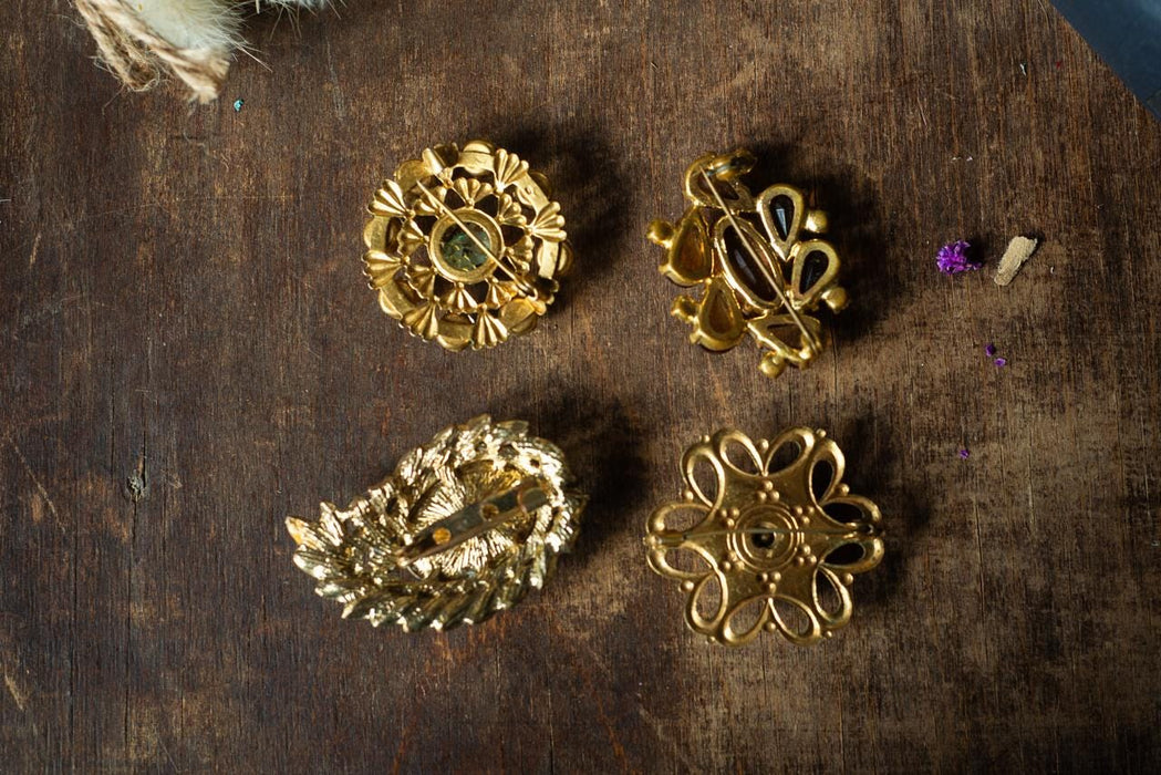 1970s Vintage Citrine Brooch, Elegant Crystal Pin, Antique Floral Birthstone Jewelry