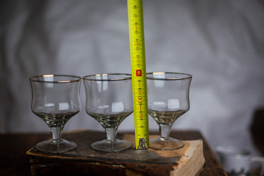Vintage Mid-Century Wine Glasses – Barware Set