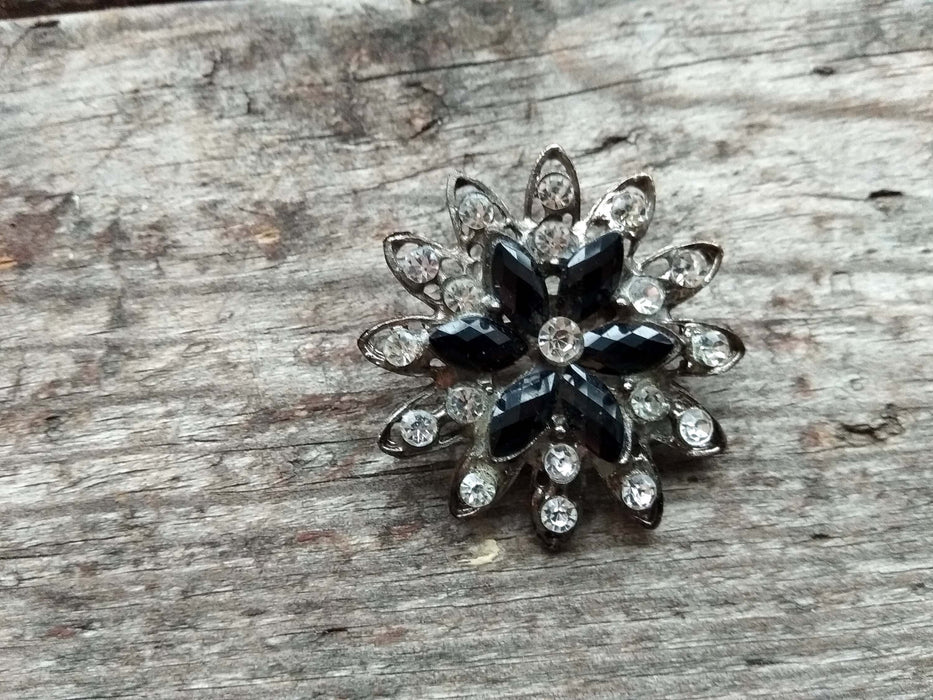 Vintage Black Flower Brooch: Rhinestone Retro Lapel Pin