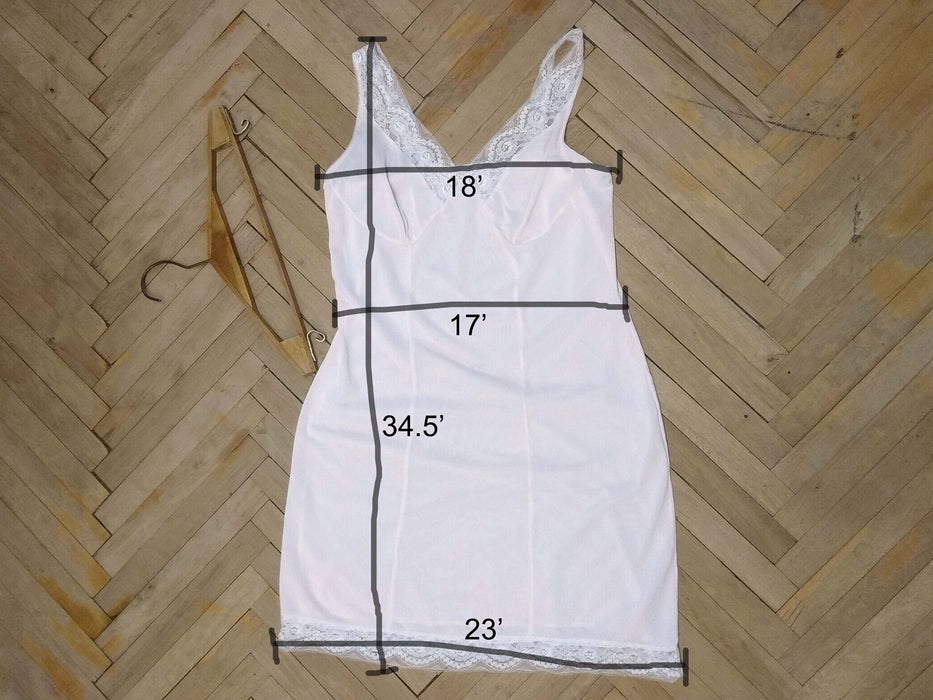 Vintage Slip Dress – Soft Pink Nightgown With Delicate Lace Lingerie Trim