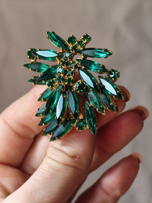Vintage Green Rhinestone Brooch 1970s, Emerald Crystal Statement Pin