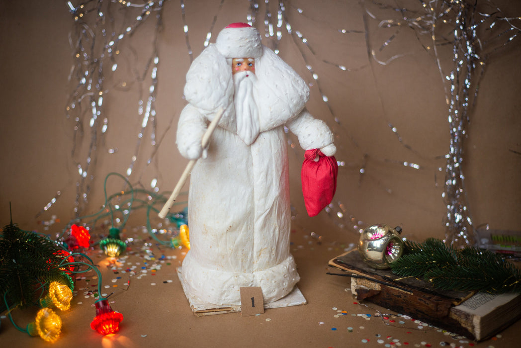 15 Inch Vintage Santa Claus Figurine, Father Frost
