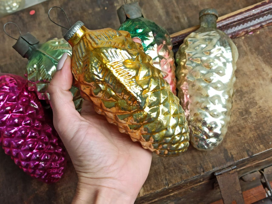 Large Vintage Glass Pine Cone Ornament, Retro Christmas