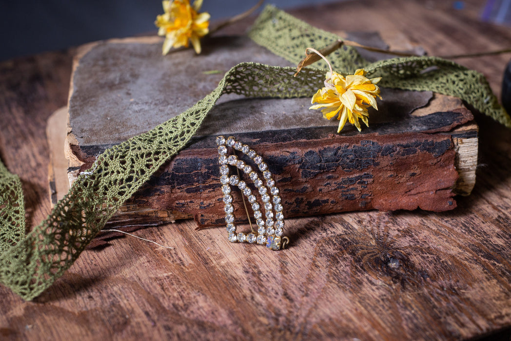 Vintage Rhinestone Brooch, Mid Century Sparkling Bridal Scarf Pin