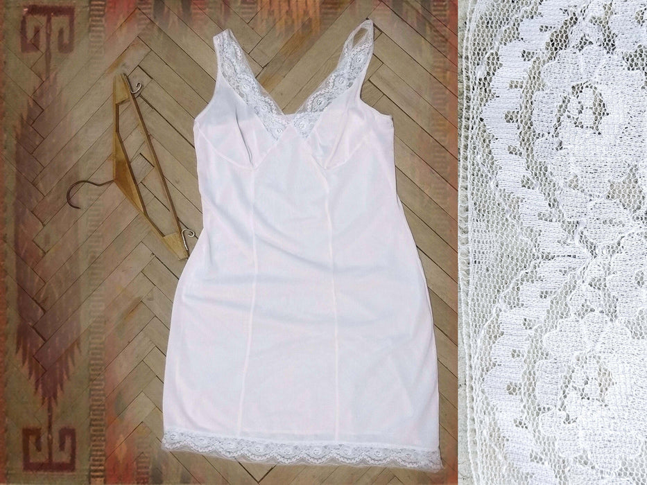 Vintage Slip Dress – Soft Pink Nightgown With Delicate Lace Lingerie Trim