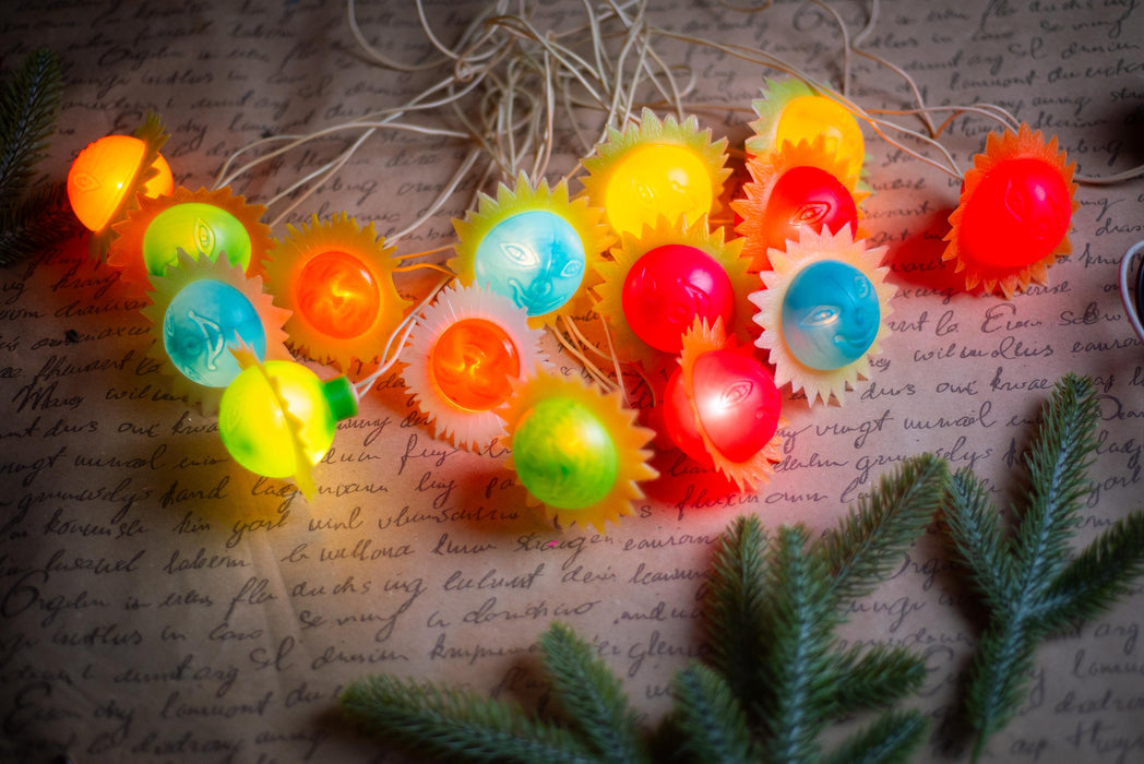 Vintage Smiling Sun Christmas Lights, Retro Christmas Tree Garland, Working Christmas String Lights