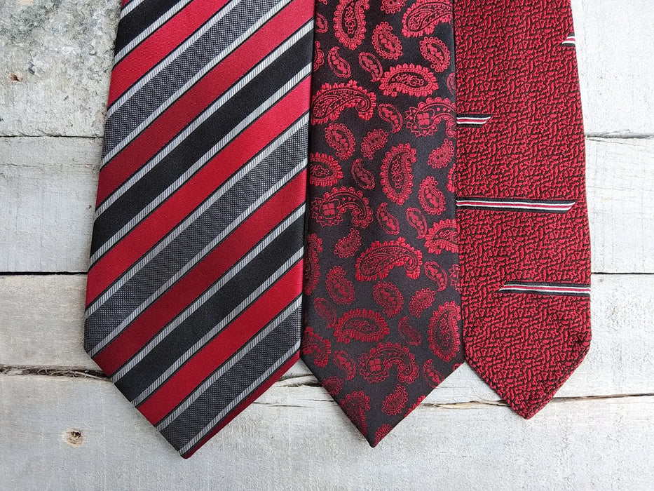 Vintage Silk Ties – Burgundy Necktie | Paisley, Striped & Skinny Printed Styles