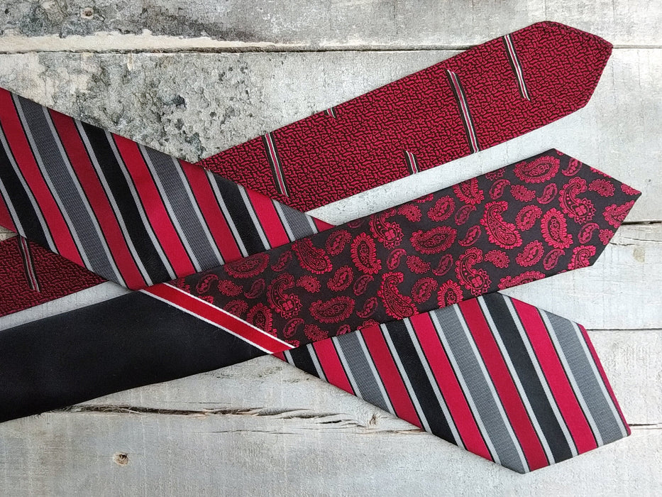 Vintage Silk Ties – Burgundy Necktie | Paisley, Striped & Skinny Printed Styles