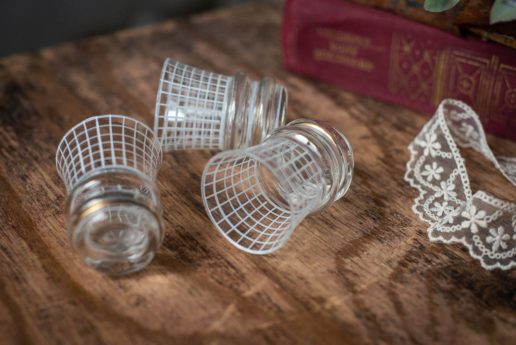 Vintage Grid Shot Glasses – Set of 3