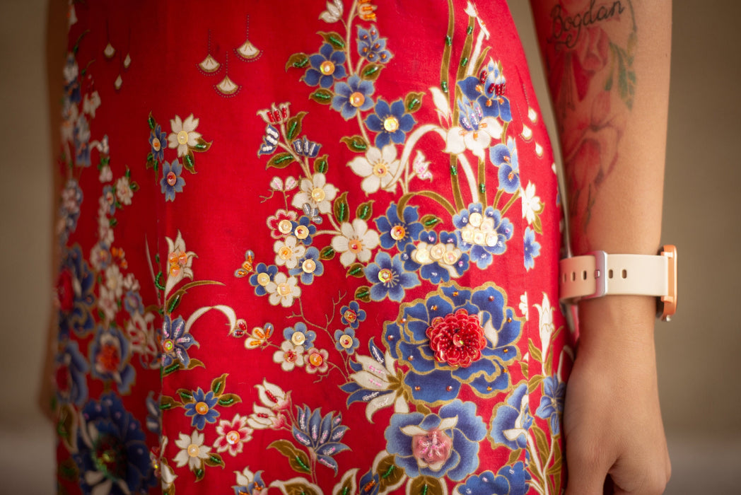 Vintage Floral Sundress - Adjustable Strap Sundress With Embroidered Cotton Details