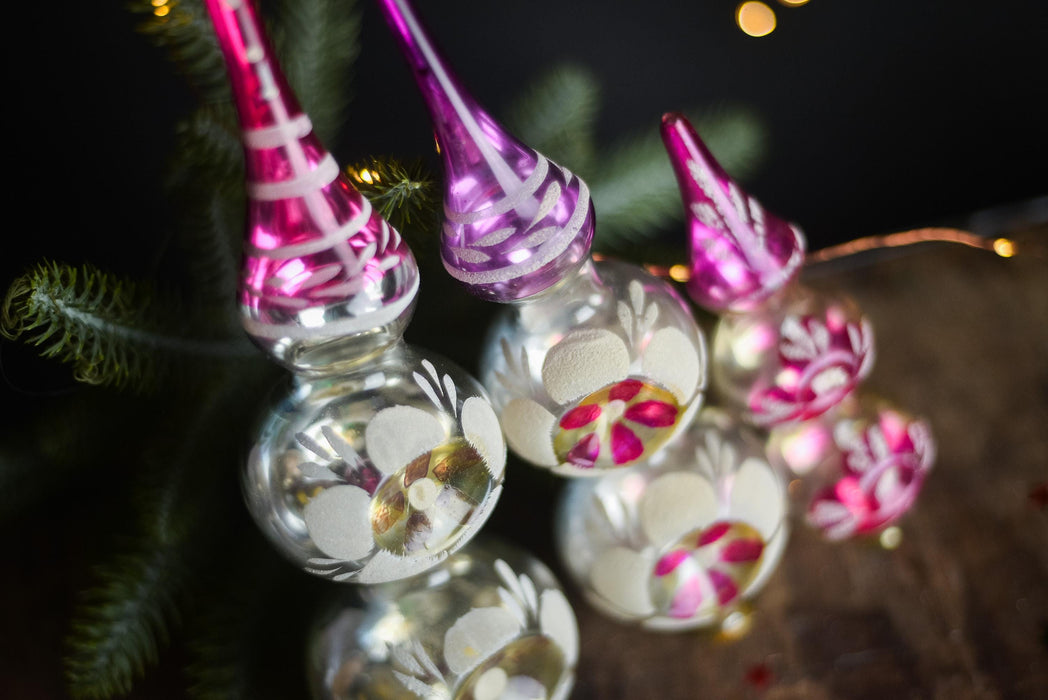 Vintage Pink & Gold Indent Glass Tree Topper – 1960s