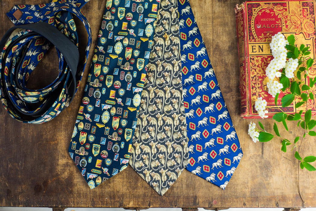 Vintage Silk Necktie, Designer Animal Print Tie, Italian Fashion Accessory, 100% Silk