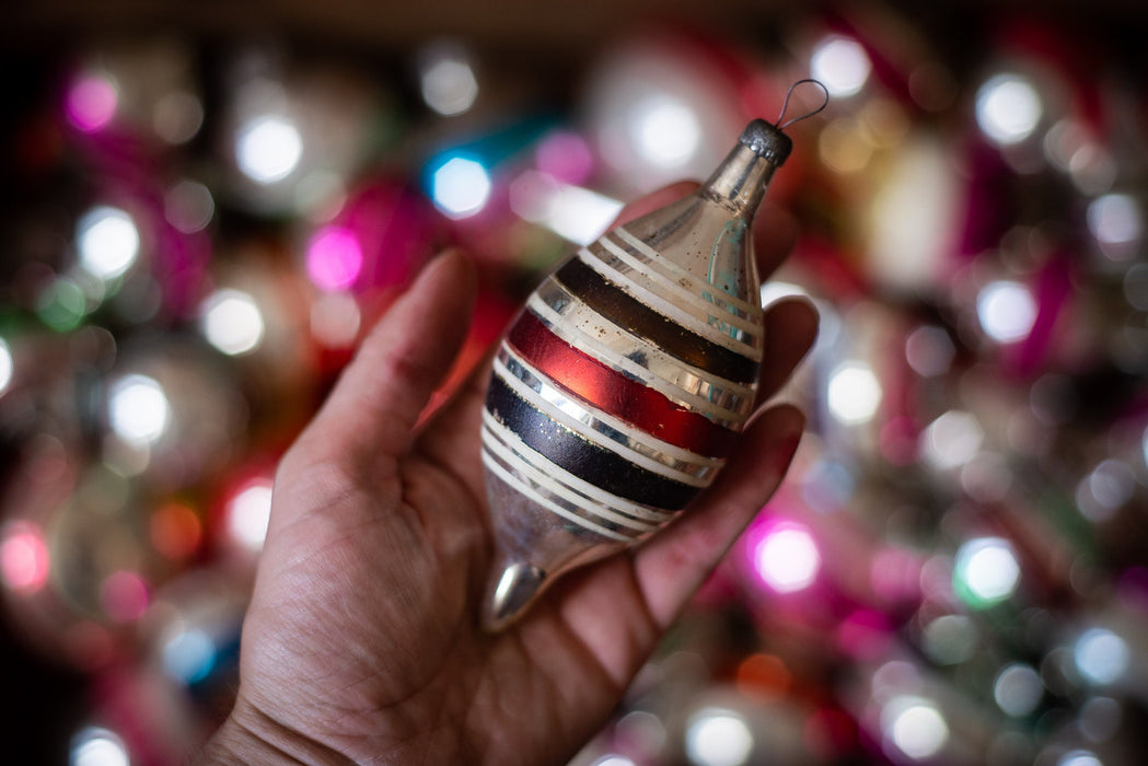 6–24 Vintage Glass Christmas Ornaments – Striped Retro Baubles Random Set