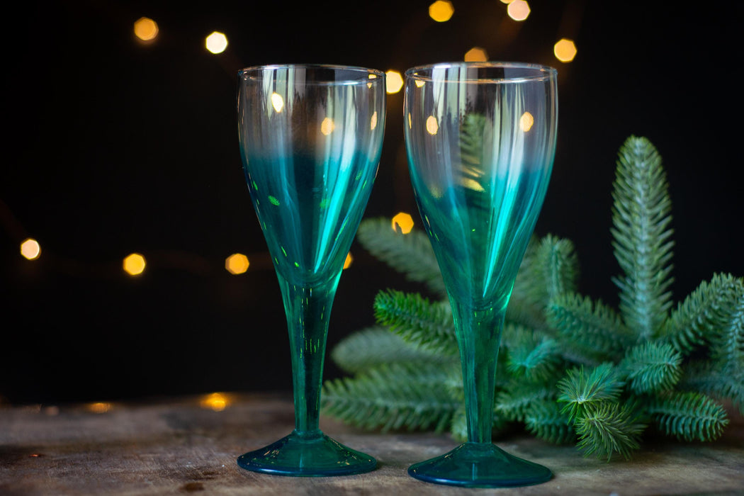 Vintage Green Champagne Flutes – Set of 2