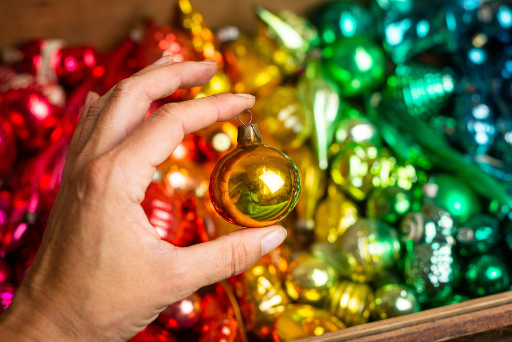 1950s Rainbow Vintage Glass Christmas Ornaments – Retro Baubles Set (7–28 pcs)