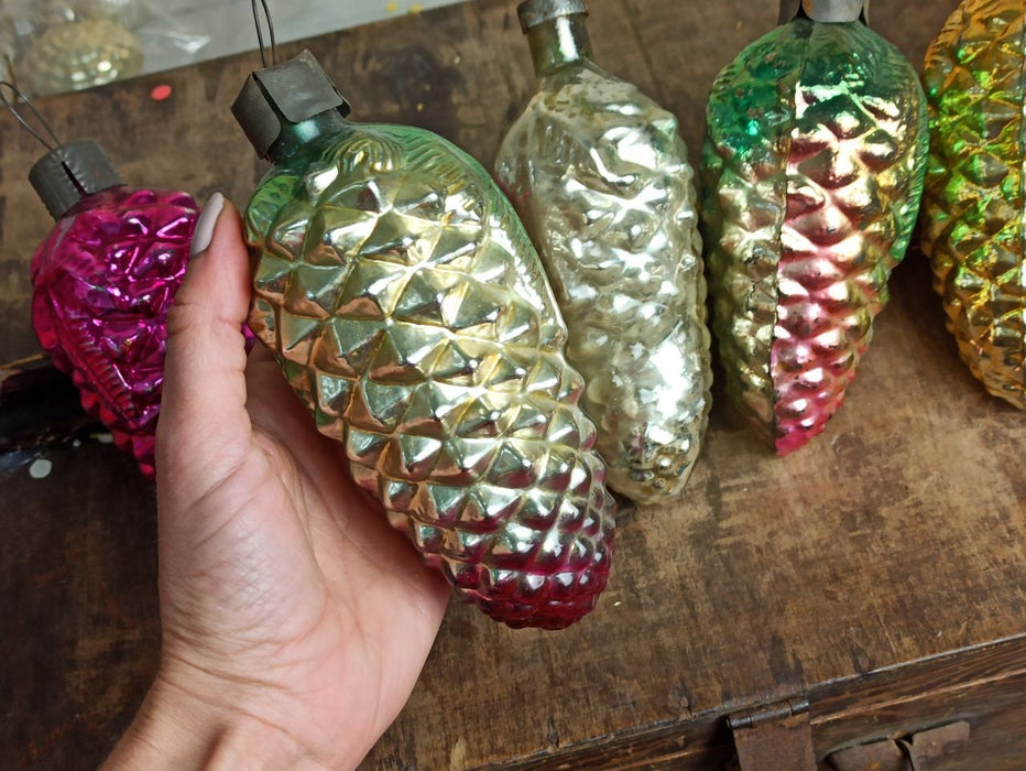 Large Vintage Glass Pine Cone Ornament, Retro Christmas