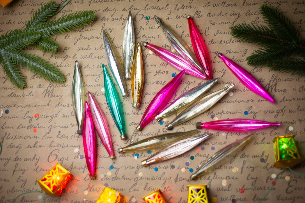 Long Vintage Glass Icicle Ornaments, Pink & Silver – 1950s