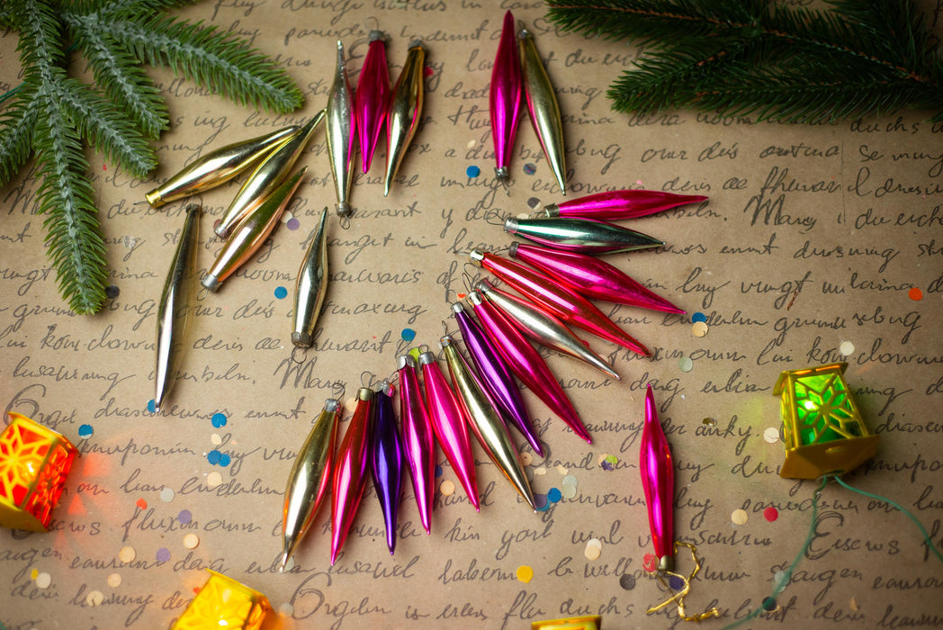 Small Vintage Glass Icicle Ornaments, Pink & Silver – 1950s