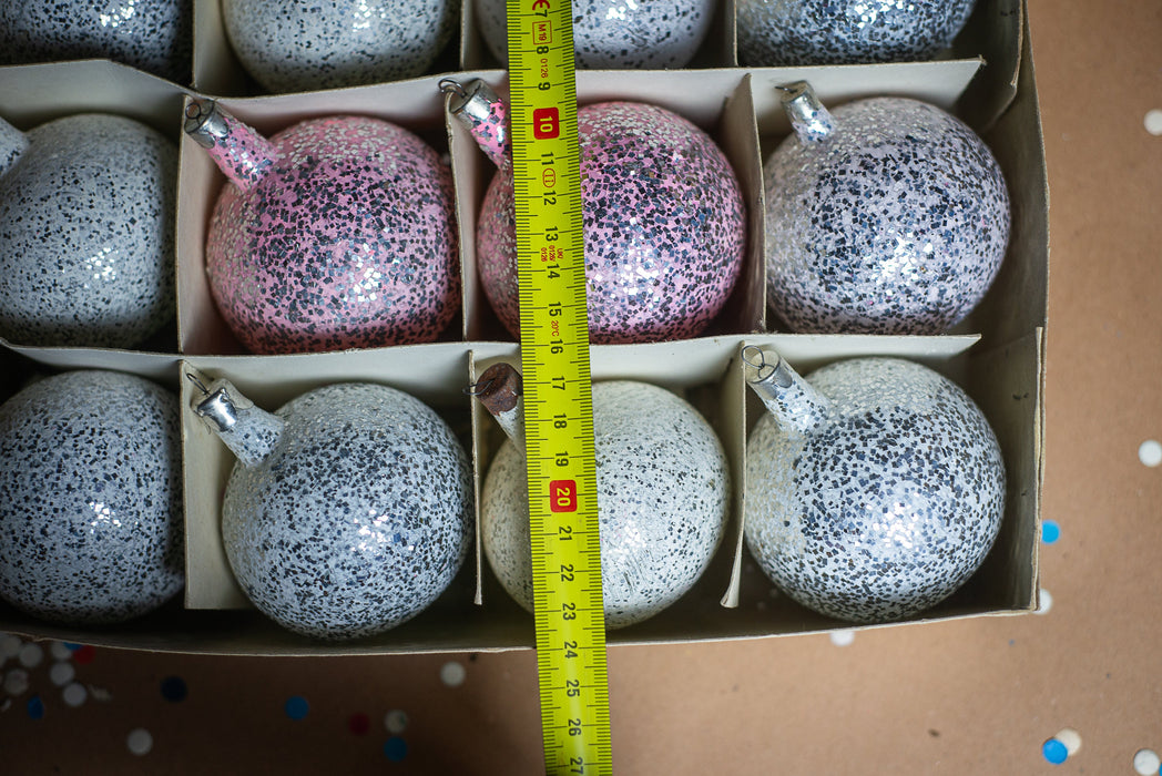 Vintage Christmas Ornaments – Set of 12 Frosted Glass Balls in Original Box