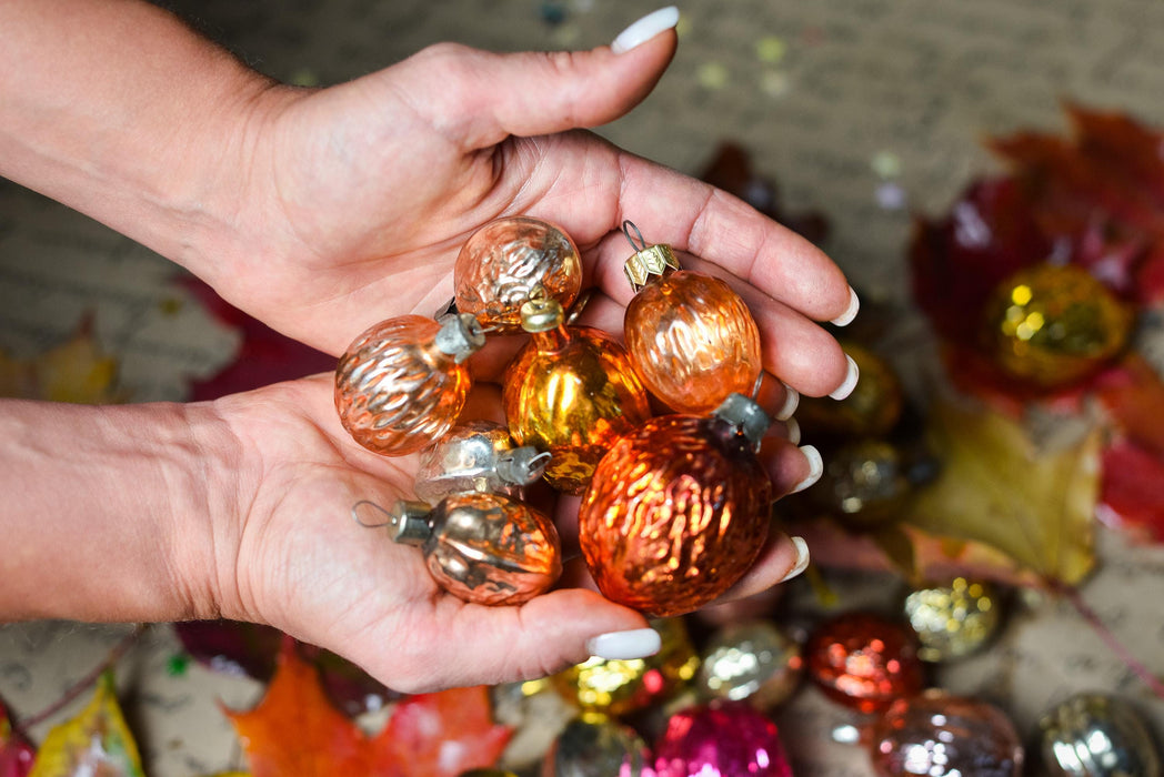 Vintage Glass Xmas Walnut Ornaments – Retro Christmas