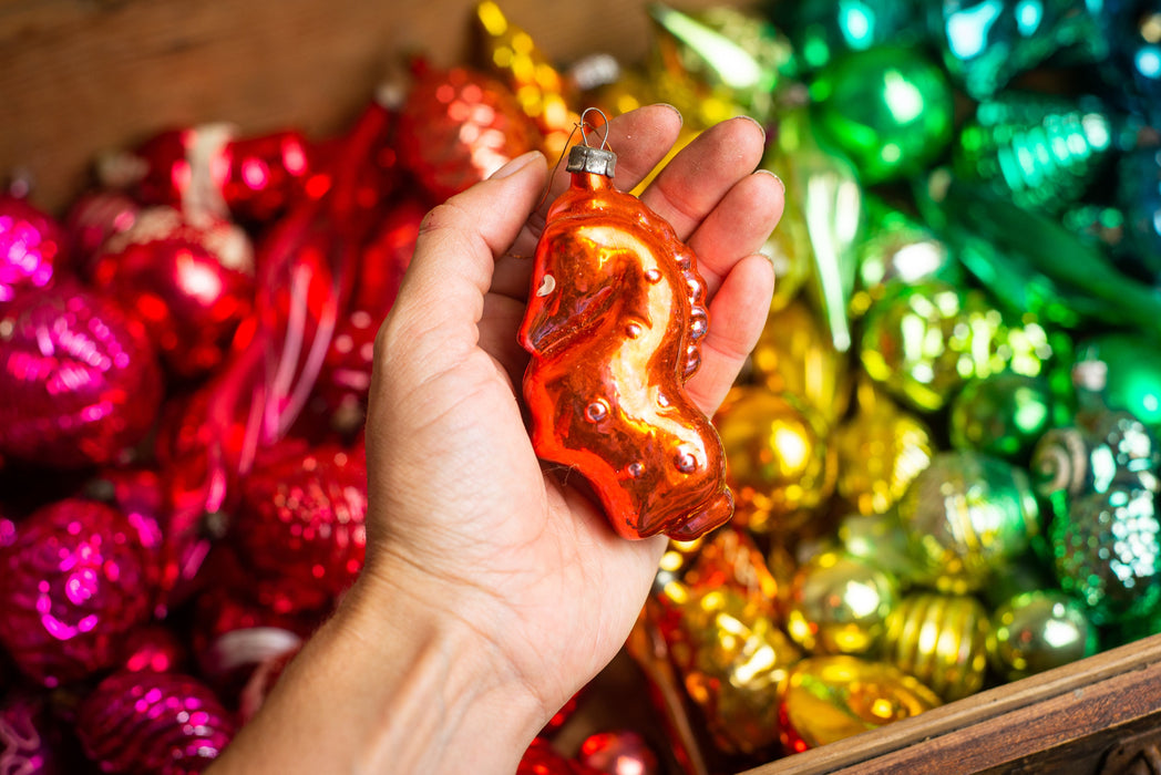1950s Rainbow Vintage Glass Christmas Ornaments – Retro Baubles Set (7–28 pcs)