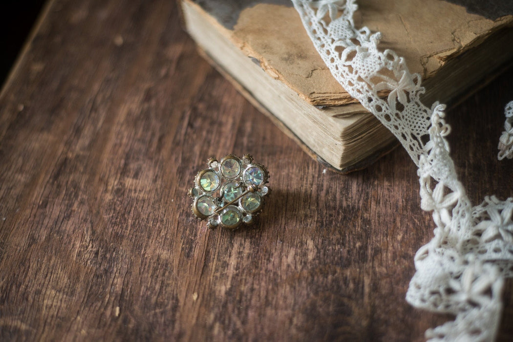 Crystal brooch, rhinestone 1970s jewelry