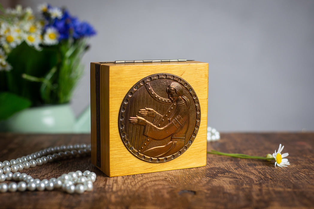 vintage wooden trinket box, Midcentury Metal Relief Jewelry Chest