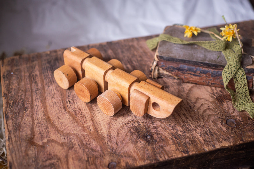 Vintage Wooden Dog Toy, Natural Wood Pull-Along Puppy on Wheels