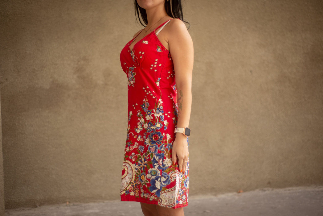 Vintage Floral Sundress - Adjustable Strap Sundress With Embroidered Cotton Details